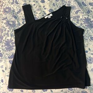 asymmetrical tank top!